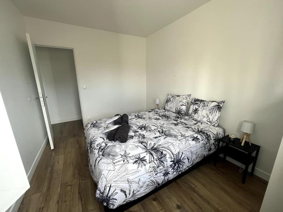 Hana Home Mantes-La-Jolie 6 Personnes Parking Public Gratuit Business&Family Exterior foto